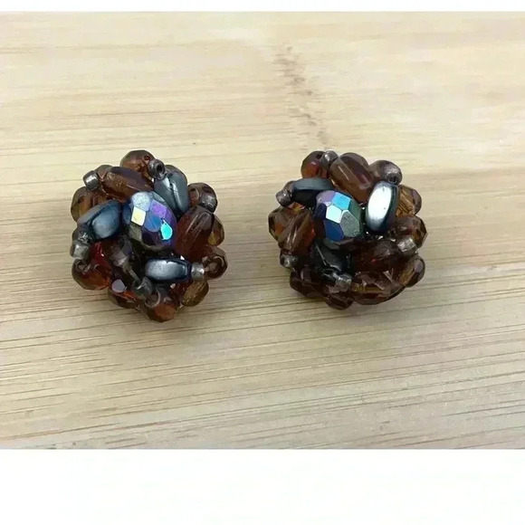 VTG Glass Bead Cluster Clip On Earrings Brass West Germany Iridescent - Picture 10 of 13